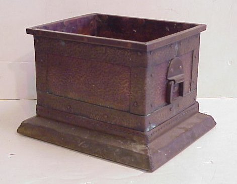 Arts and Crafts hammered planter, 7 1/2"h, 11" x