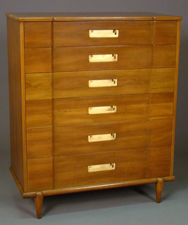 John Widdicomb five drawer gentleman's chest, wit