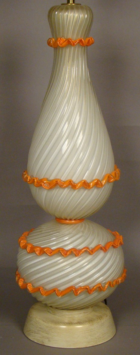Murano / Italy fine venetian glass table lamp , 