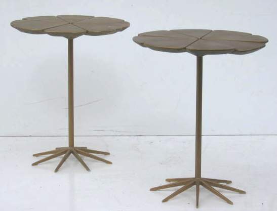 PAIR RICHARD SCHULTZ FOR KNOLL PETAL SIDE TABLES,: PAIR RICHARD SCHULTZ FOR KNOLL PETAL SIDE TABLES, ONE HAS MINOR SCRATCHES ON TOP.