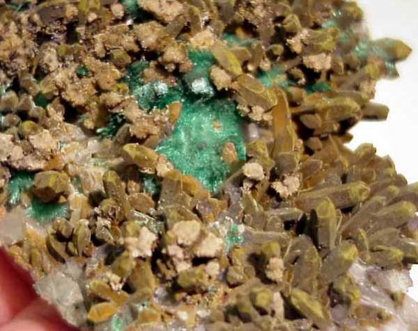 COATER QUARTZ WITH MALACHITE 5" X 2" AND CALCITE - 3
