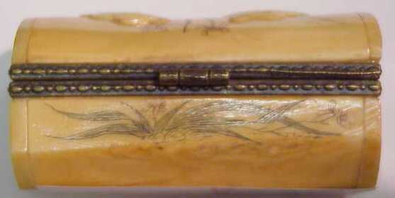 CARVED BONE BOX, SCRIMSHAWED, CAT DESIGN, 3 1/4" - 3