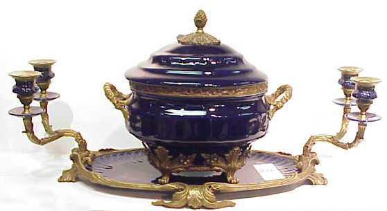 TUREEN & CANDLE HOLDER CENTERPIECE, BRONZE & COBA