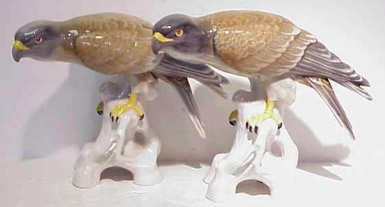 PR DRESDEN HAWK FIGURES
