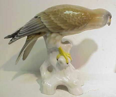 PR DRESDEN HAWK FIGURES - 2