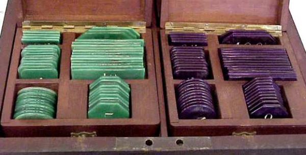LOT BAKELITE POKER CHIPS, MAHOGANY CASED, CIRCA - 3