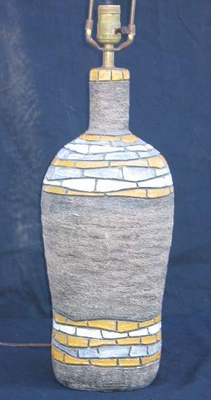 RAYMOR ITALIAN POTTERY TABLE LAMP, ROUGH BROWN GR: RAYMOR ITALIAN POTTERY TABLE LAMP, ROUGH BROWN GROUND W/ GLAZE, 18 1/2"