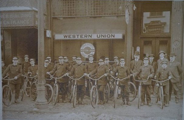 old Photo Western Union ,Delivery Children's bike (1 of 4)