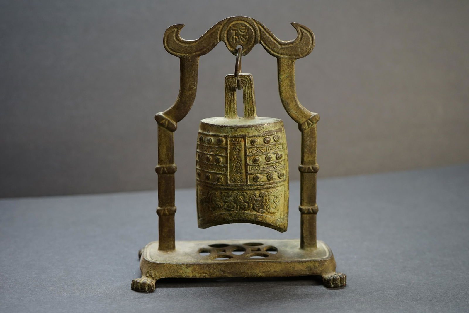 CHINESE BRASS BELL (1 of 5)