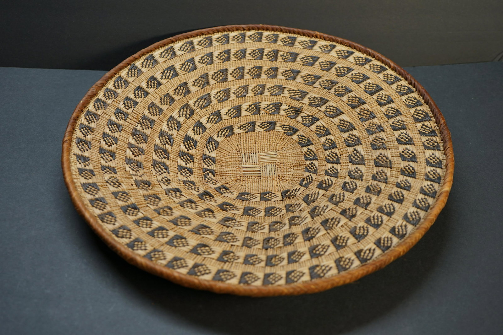 very large antique basket (1 of 4)