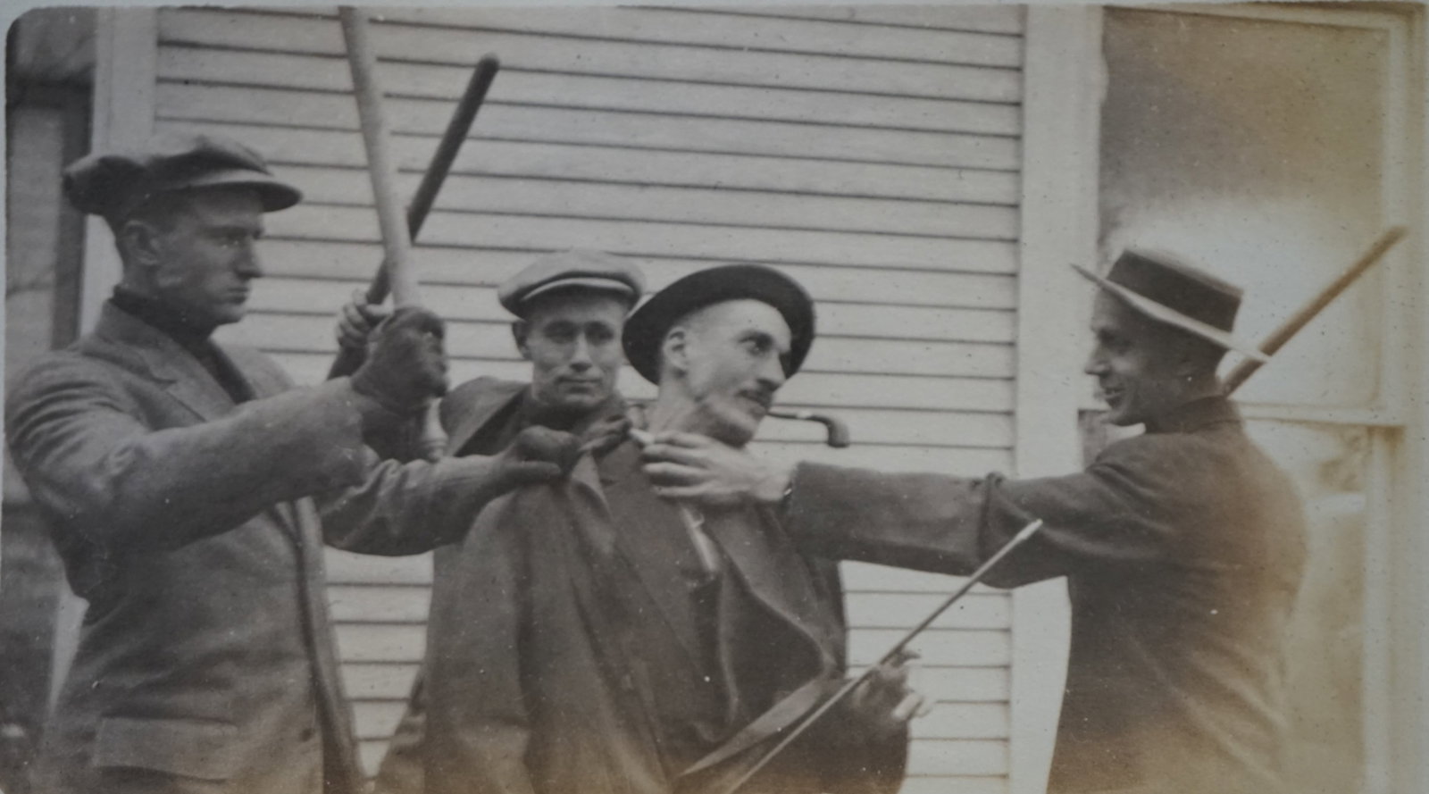 lot of 10 photos ,1913 ,photographer , patrol,chariot: lot of 10 photos ,1913 , of photographer , patrol , Gypsies , chariot , rare old photos. by Edith Merrell . , Please see all photos provided as part of condition and description, please carefully read