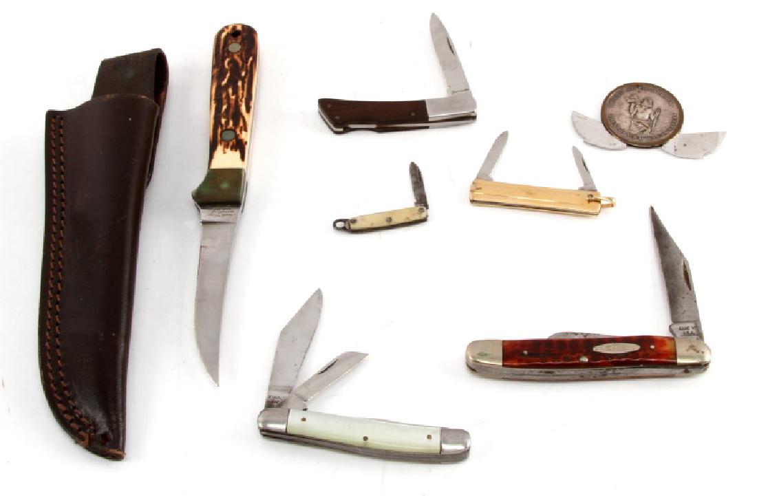 LOT OF MIXED SET OF 7 KNIVES HICKOK ST COIN KNIFE: Lot of mixed set of 7 knives. Includes Hickok St. Christopher coin knife, white Valor pocket knife, wood mimicked grip Baracuda Rostfrei, Case XX model 6347, miniature pocket knife, Pierre Cardin gold