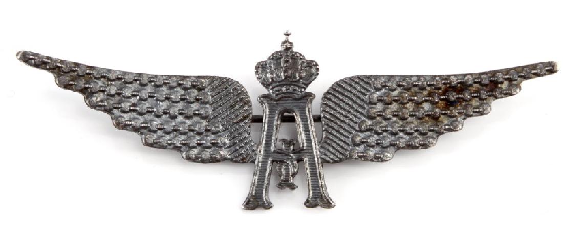 BELGIAN WWI AERO AVIATOR AIR FORCE PILOT WING: Measures 80 mm, Kings crown over A. Unauthenticated sold as is.