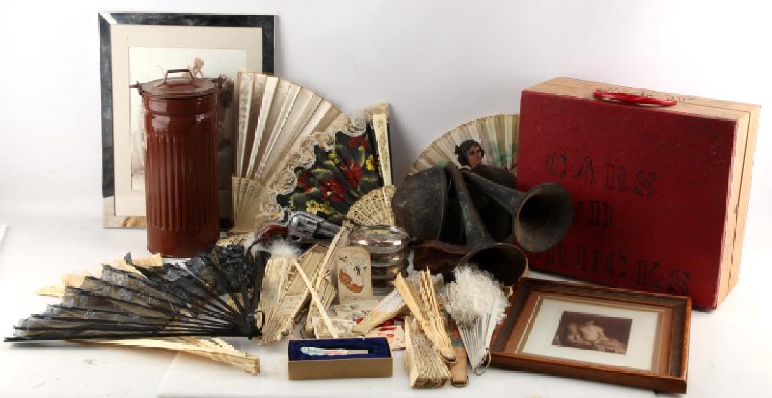 LOT OF GENERAL VINTAGE & ANTIQUE COLLECTABLES: Includes 20 hand fans, a series of hot rod cards, an electric phonograph, a 1940s horn set, framed art prints, and more. Dozens of unique items in a range of conditions. Sold as is.