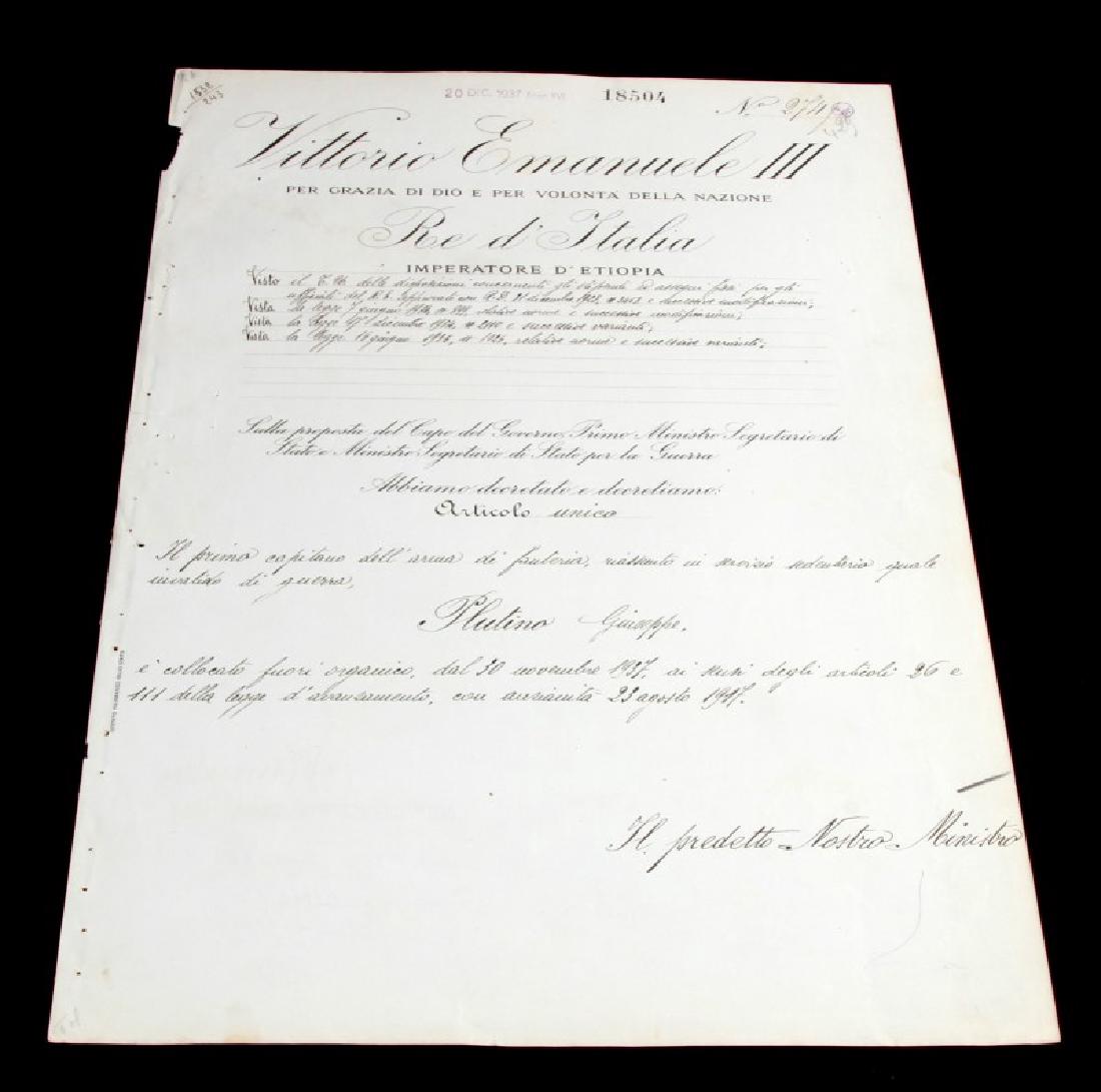 BENITO MUSSOLINI SIGNED MILITARY PROMOTION: 1937 pre - WWII era Fascist Italian Military promotion document signed by Party Leader Benito Mussolini and then Italian Regent Vittorio - Emanuele III. Dated 20 December 1937 the document makes menti