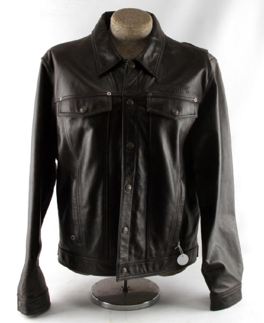MENS XL EMBOSSED HARLEY DAVIDSON LEATHER JACKET: Appears as new or minimal wear, has product tag still in inside pocket.