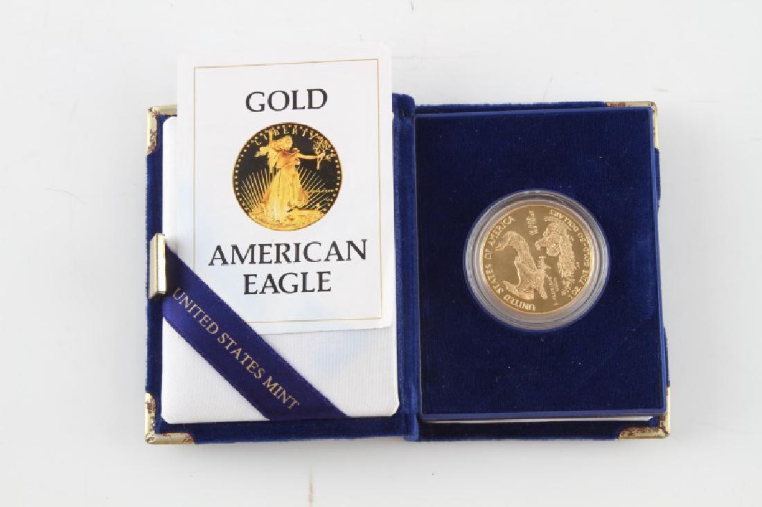 1986 1OZ US GOLD AMERICAN PROOF EAGLE AS ISSUED: 1986 1OZ Gold U.S American Eagle Walking Liberty Proof BU encapsulated with original packaging, and box. One ounce proof coin. The encapsulated coin and it's original packaging are as issued by the mi