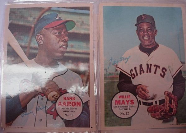 1967 TOPPS PIN UP SET (13 PCS) AARON MAYS DRYSDALE : 1967 Topps Pin Up Set (partial) Key items only! Including (3) Hank Aaron, Willie Mays, Bob Clemente, Brooks Robinson, Orlando Cepeda, Joe Morgan, Frank Robinson, John Callison, Ron Drysdale and Harmon