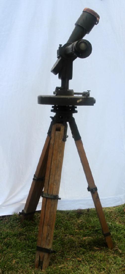 WWII U.S. ARMY INSTRUMENT OBSERVATION TELESCOPE: Plate reads instrument observation AA BC M1, has M35 telescope elbow and stand, does not have range indicator, overall on a scale of 1 to 10 a 4, optics at eyepiece are fogged main seem good.