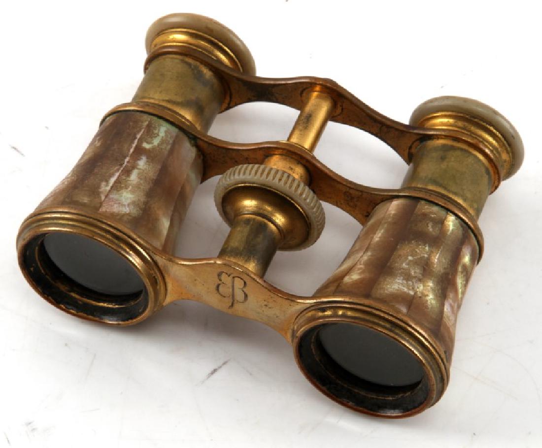 WWII EVA BRAUN MOTHER OF PEARL OPERA GLASSES