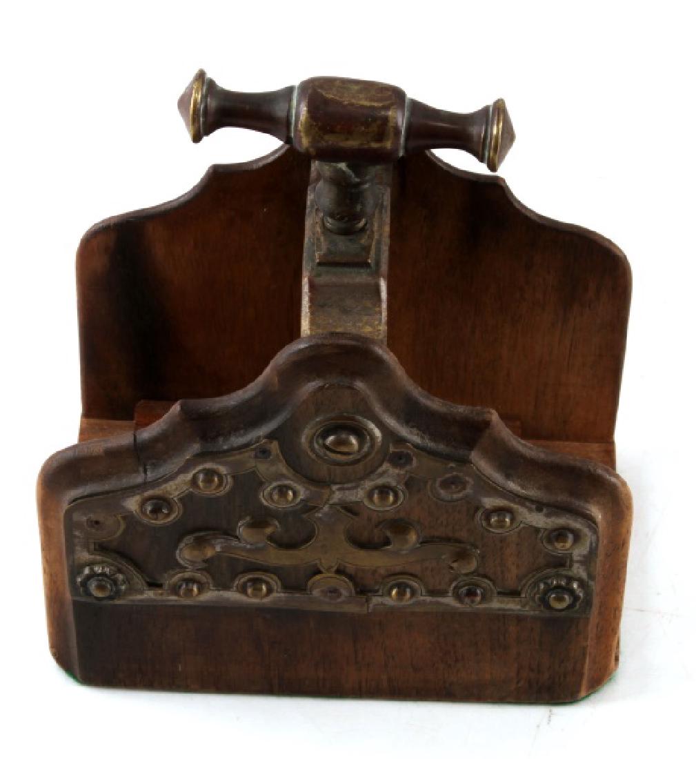 ANTIQUE AMERICAN WALNUT GAMBLING CARD PRESS: Wood and brass fully functional card press for single deck of cards.