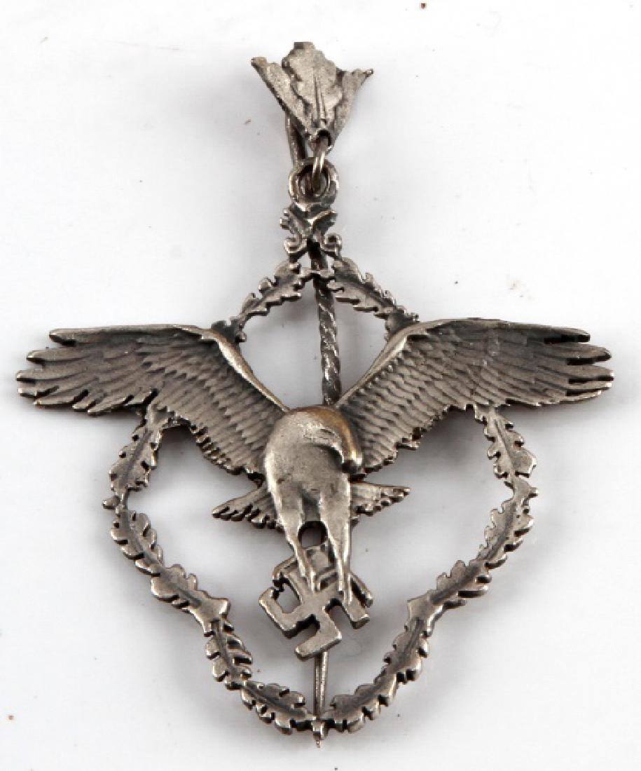 GERMAN WWII PERIOD LUFTWAFFE FEMALE PILOT BROACH: Measures approximately 1.75 inches. Has silver/maker's markings. Very good condition. Unauthenticated. Sold "as is". This lot has a reserve.