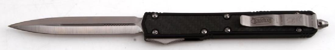 MICROTECH AUTOMATIC KNIFE MAKORA II 106-4: Makora II has a handle and blade that put it at a respectable 10.5" overall with Blade Length:4.45" Blade Thickness:0.13". This knife from Microtech features peel-ply textured carbon fiber inlays. Aut