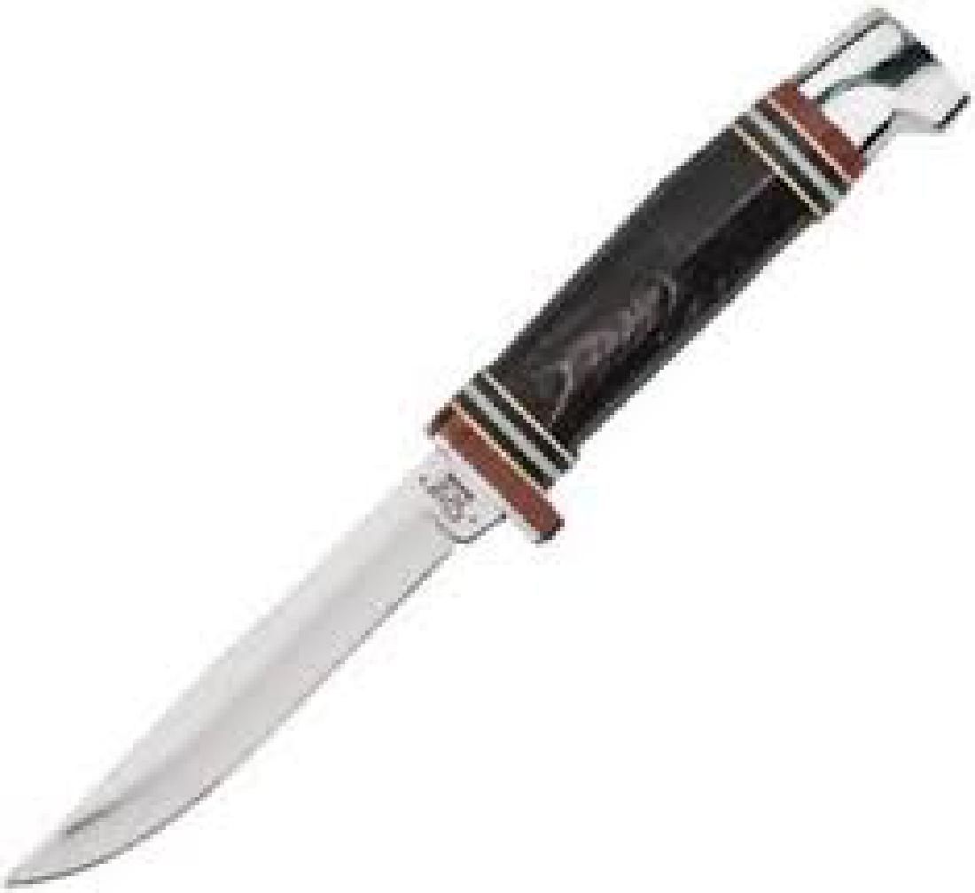 CASE BUFFALO HORN HANDLE HUNTER W LEATHER SHEATH: Case buffalo horn handled Hunter knife. With leather sheath. Blade measures 3 1/8" in length. Brand new in box. No. 17916.