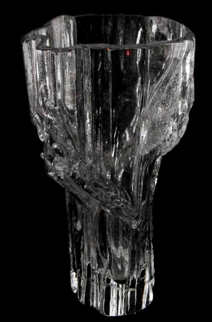 TAPIO WIRKKALA ICEBERG SCANDINAVIAN ART GLASS VASE: Signed on bottom Tapio Wirkkala 3548 with partial label remaining and measuring 13 by 8 inches. No apparent chips.