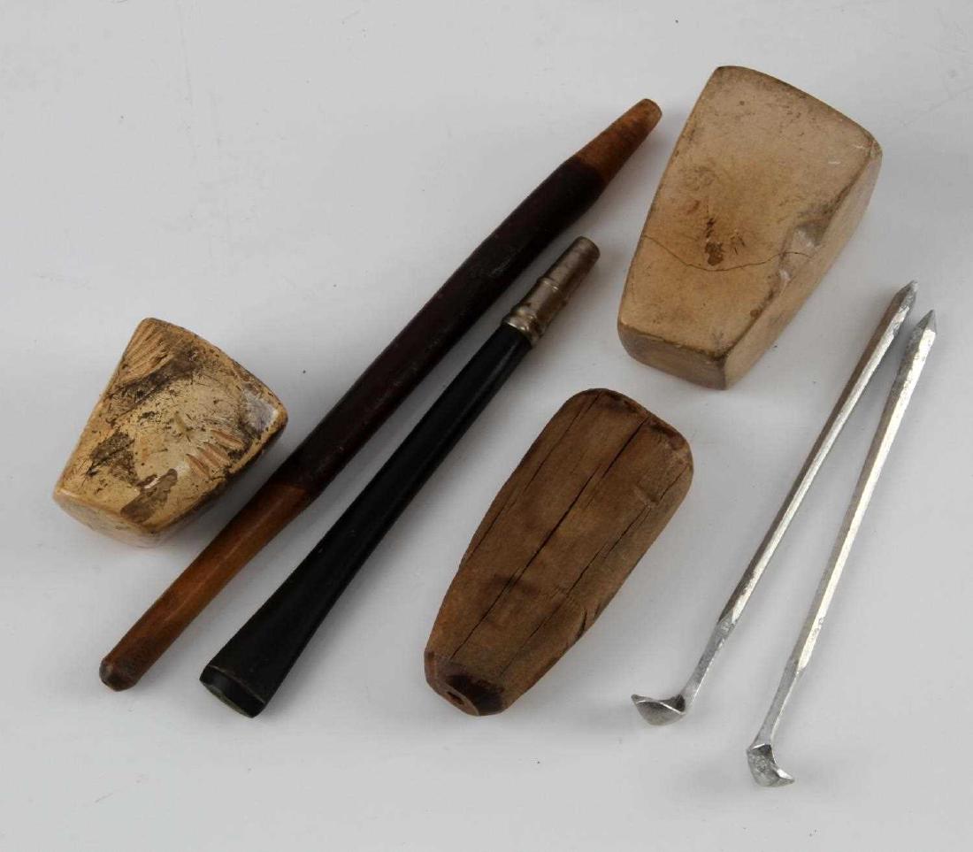 ANTIQUE STONE AND WOOD PIPES W ACCESSORIES: 2 stems, 3 bowls and 2 scoops. Age, use wear and discoloration to all pieces hairline crack encircles stone bowl.