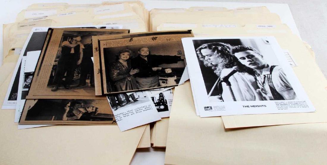 LARGE GROUPING OF PRESS PHOTOS ARTISTS ACTORS: 200+ press photos and memorabilia from a wide range of actors artists musicians and many more. Some that are included but not limited to are Julia Louis-Drefus, Paul McCartney, John and Yoko Lennin, K
