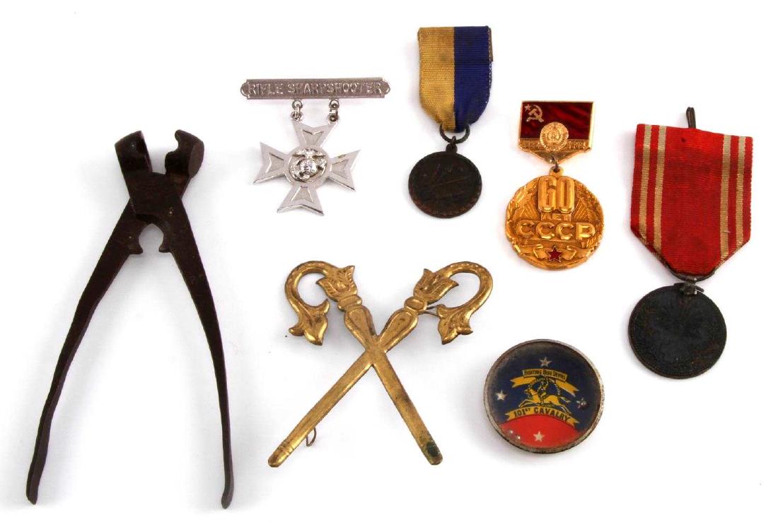 LOT OF 9 MISCELLANEOUS MILITARY MEDALS BULLET MOLD: Lot of 9 miscellaneous military pieces. Includes Sharpshooter medal, Civil War bullet mold, Soviet CCP medal, 101st Calvary cereal box toy, South East Asia medal, and more.