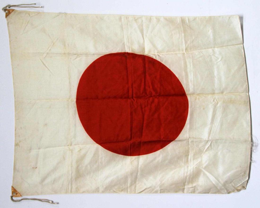 WWII IMPERIAL JAPANESE SILK MADE MEATBALL FLAG