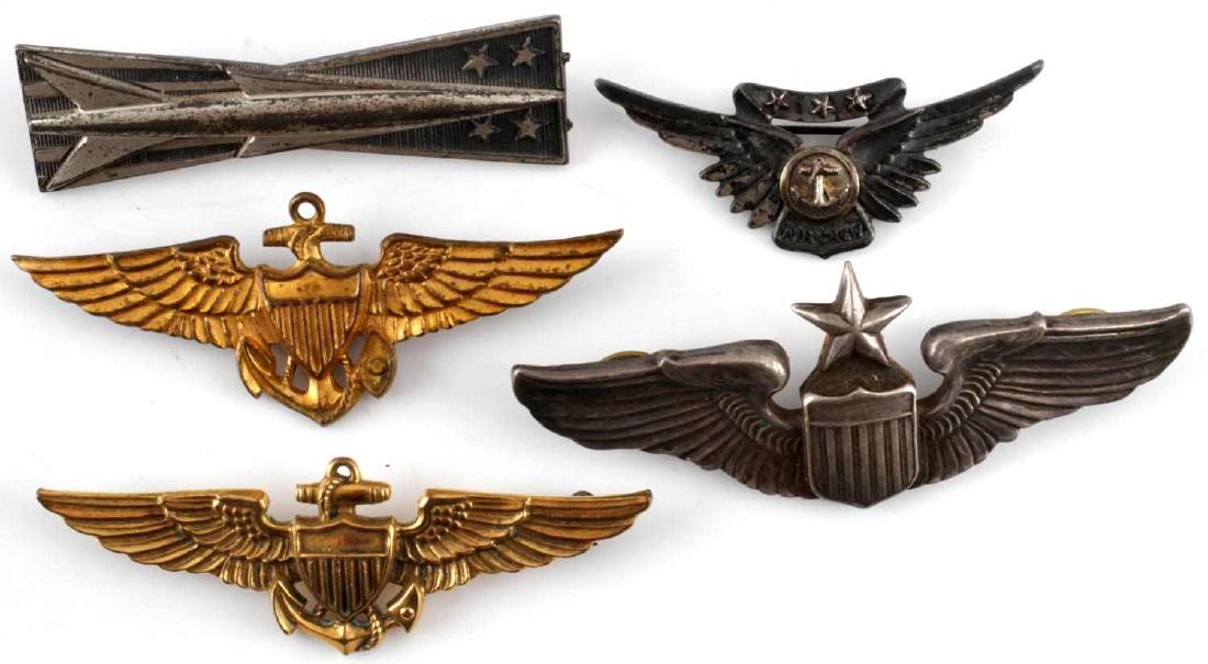 5 WWII & POSTWAR AIRBORNE AIR CREW AVIATOR WINGS: Lot of 5 mixed WWII United States wings. Measure on average 2.75 inches in length. Most in original condition, Includes Senior Pilot, Navy/Marine/Coast Guard early Pilot, "berry" pattern pilot, Air Cr