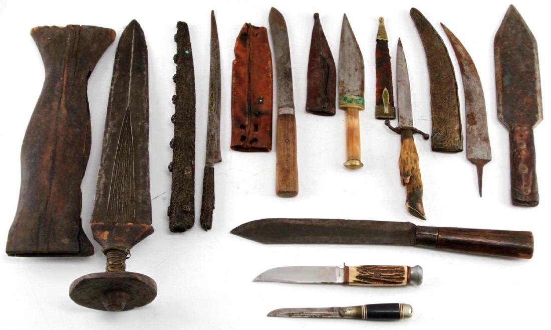 LOT OF 10 ANTIQUE FOREIGN & US SWORD KNIFE DAGGER: Different styles and sizes, one with deer hoof handle, Indian and African, metal and wood grips and scabbards, one with stag handle Rostfrei Solingen knife, some have design engraving, others are unma