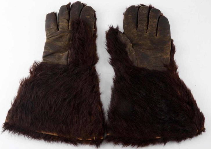 Antique Bear Skin Gloves Mittens