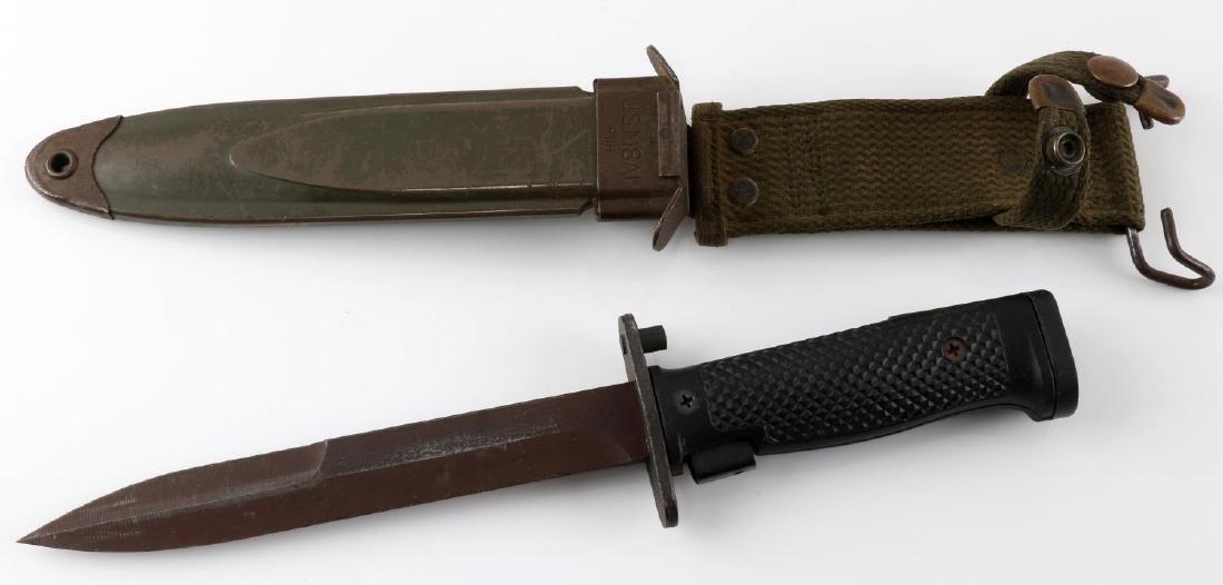 KOREAN VIETNAM WAR M5 M1 GARAND BAYONET: M5A1 M1 Garand bayonet with M8A1 scabbard. Used with the M1 Garand rifle in the Korean and Vietnam wars. Good condition overall with no signs of damage outside of expected use.