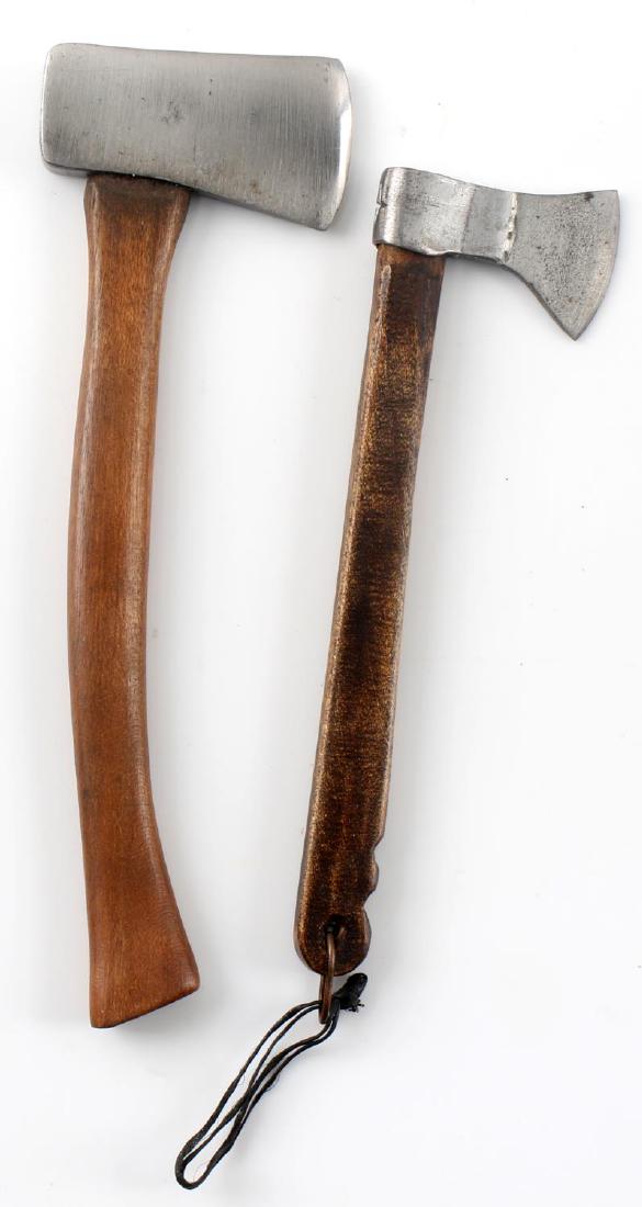 MARBLES SALESMAN SAMPLE AXE MINIATURE FIGHTING AX: Marbles 5 inch salesman sample ax and signed head fighting axe measures 4 1/4 inches.