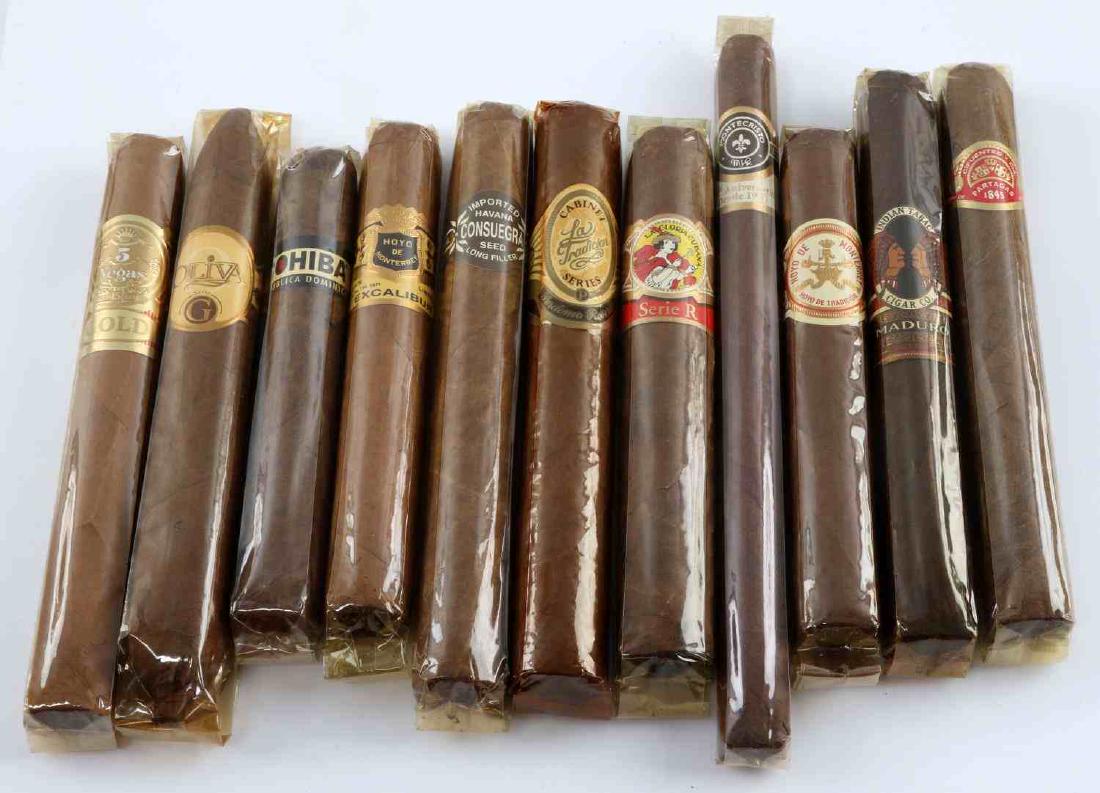 VINTAGE FINE CIGAR CUBAN DOMINICAN ETC LOT OF 11: Lot of 11 fine cigars, many vintage. Includes Oliva, Hoyo de Monterrey, 5 Vegas Gold, La Tradicion, Cohiba, Maduro, La Gloria Cubana, Consuegra, Hoyo de Monterrey, Montecristo, and Cifuentes Y Cia. Al