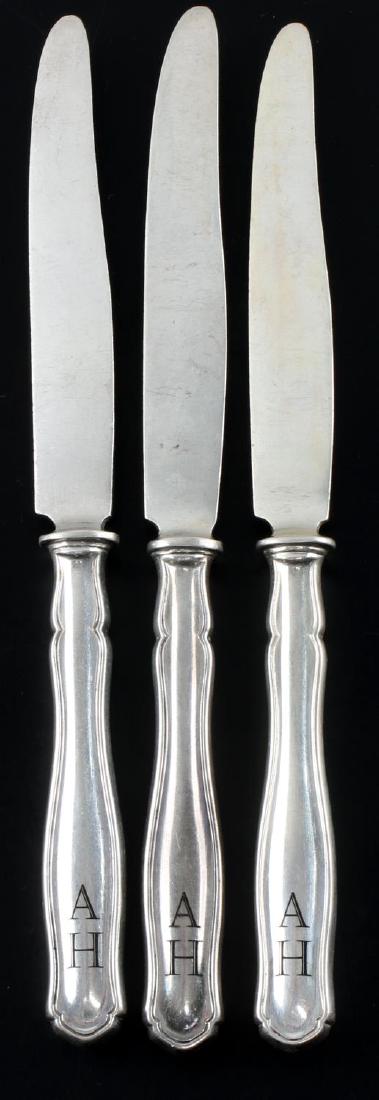 WWII GERMAN 3RD REICH HITLER 800 SILVER KNIFE LOT: Lot contains three German 800 silver knives. Each knife has "AH" etched on the handle. Each measures 166 mm in length. In very good condition. Unauthenticated/Sold 'as is' This lot has a reserve.