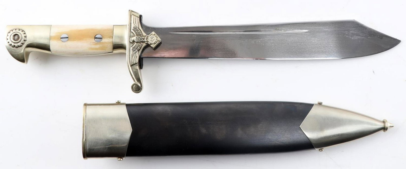 WWII GERMAN TENO TECHNISCHE NOTHILFE HEWER DAGGER: German TENO Technische Nothilfe (Technical Emergancy) hewer. Steel blade is marked with Teno Eagle and marked "Ges Gesch." Below this, it is marked with Eickhorn, Solingen and the stylized squirrel mo