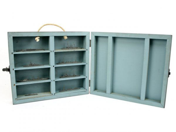 WWII USN COMET SUPPLEMENT RECOGNITION ID MODEL BOX: WWII US Navy Japanese Supplement Set with Recognition Ship Models. All original parts in good condition. Measures 30 1/4" X 2" X 13" opened. Ships include: Japanese Aircraft Carrier-Hosyo, Jingie, Miz