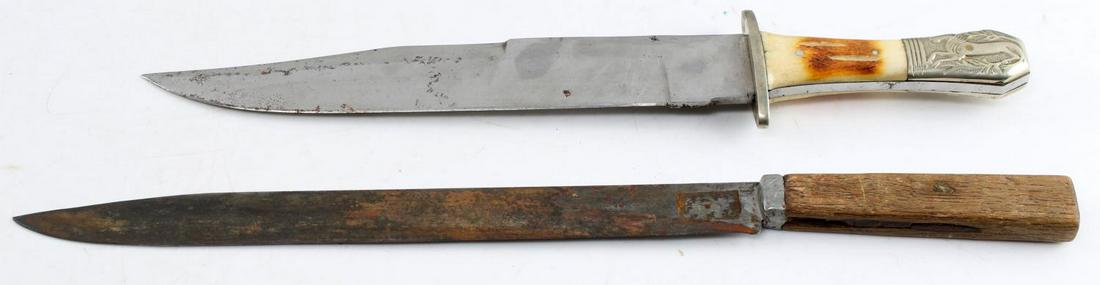 ANTIQUE BOWIE AND CIVIL WAR KNIFE STAG HANDLE: Unnamed Bowie with polished stag grip measuring 14.5 inches without sheath, the second an early civil war era utility knife at 16 inches.