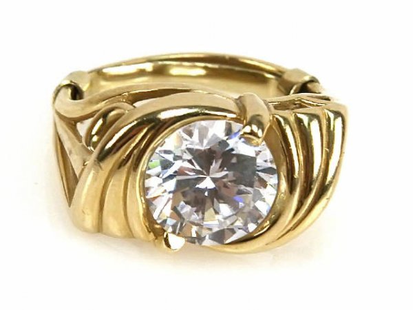 LOT OF 3 LADIES RINGS - 4