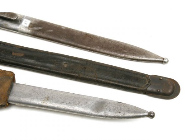 EUROPEAN BAYONET LOT OF 6 - 5