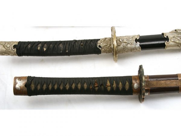 REPRODUCTION JAPANESE SWORDS LOT OF 3 - 2