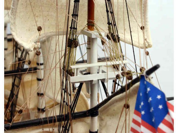 USS CONSTITUTION WOOD SAIL BOAT MODEL 40 X 26 - 5