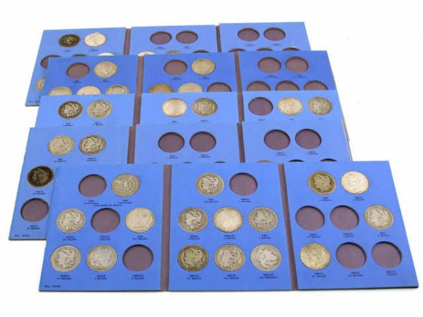 5 WHITMAN BOOKS OF MORGAN AND PEACE DOLLAR SETS