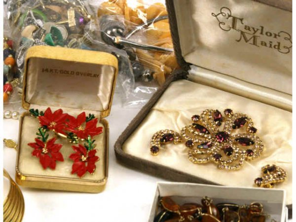 LARGE LOT OF COSTUME JEWELRY - 2