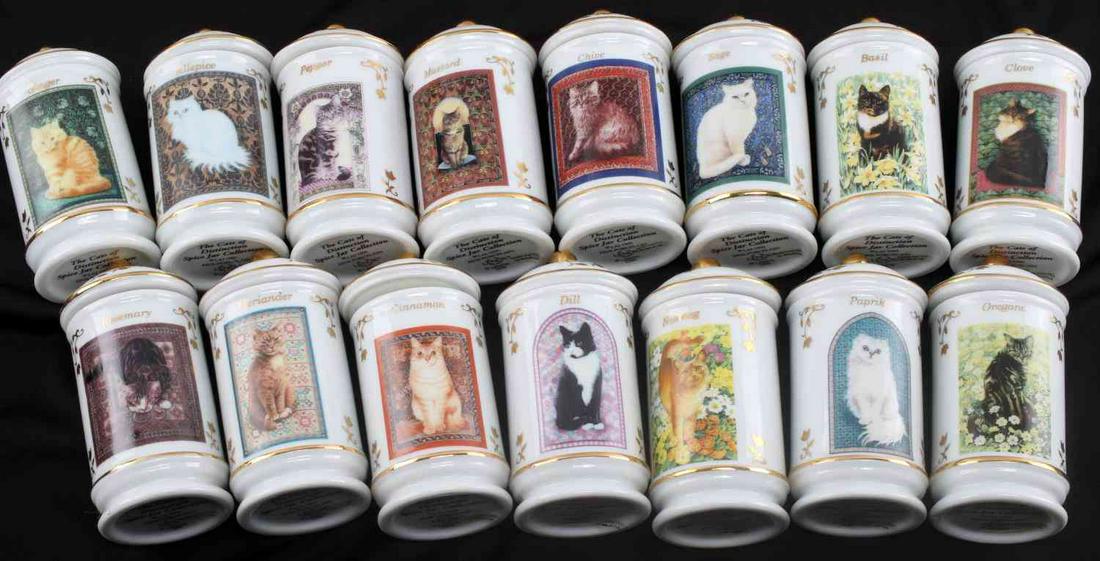 15 LENOX CATS OF DISTINCTION PORCELAIN SPICE JARS: FIFTEEN (15) fine porcelain spice jars from Lenox's highly sought after "Cats of Distinction" collection. 100% fine porcelain. 22K gold trim accents. Lenox maker marked on each piece. Vibrant, detaile